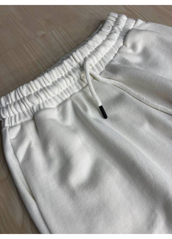 Костюм женский 470-471 свитшот и джогеры на резинке оверсайз белый Quzen (337665697)