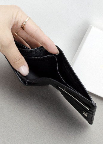 Жіночий шкіряний гаманець Classic 8848A-15 на кнопці чорний HandyCover (308380491)