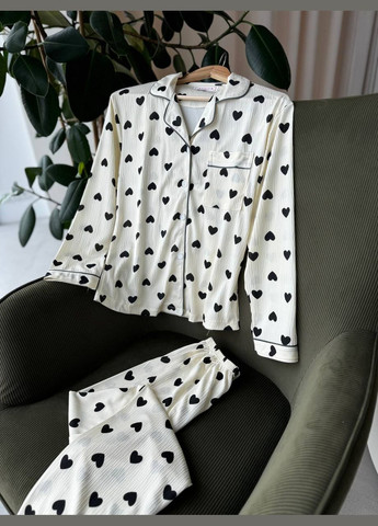 Молочна всесезон стильний домашній комплект піжамка рубашка + брюки Vakko