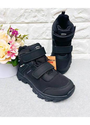 Черные трекинговые черные ботинки. American Club