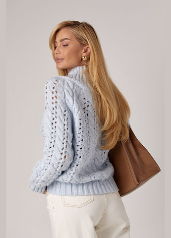 Блакитний зимовий жіночий в'язаний светр з ажурними візерунками Lurex
