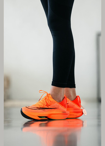 Оранжевые всесезонные кроссовки No Brand