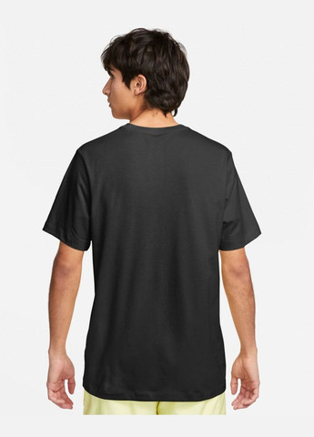 Чорна футболка чоловіча portswear club ar4997-014 чорна Nike