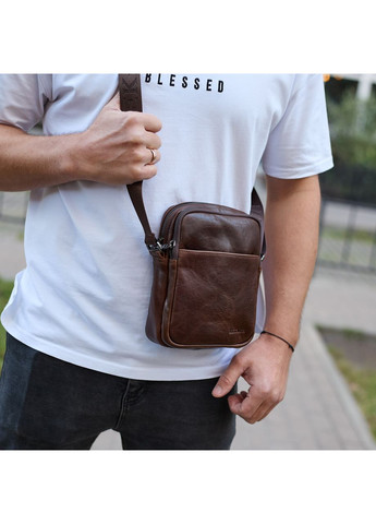 Мужской мессенджер через плечо 20х16х6, сумка планшетка для города, барсетка для телефона, коричневая No Brand (362000587)