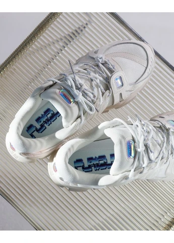 Белые демисезонные кроссовки furious ace 1.5 white azgs073-1 Li-Ning