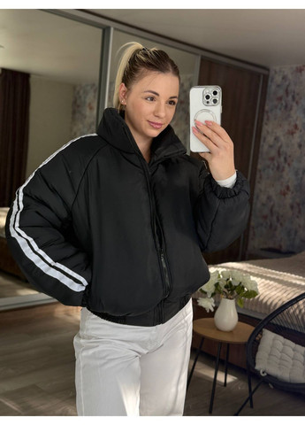 Чорна демісезонна куртка жіноча повсякденна Style Point