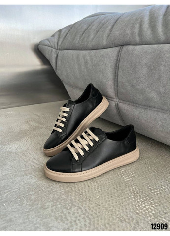 Чорні шкіряні кеди Helen