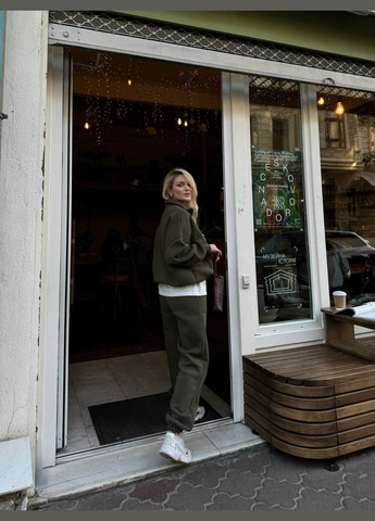 Теплий однотонний спортивний костюм Хакі на флісі – універсальний та комфортний вибір для холодної пори року. No Brand 317 (315441347)