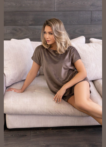 Кавова всесезон велюрова піжама двійка (футболка і шорти) Fashion Girl Mellow