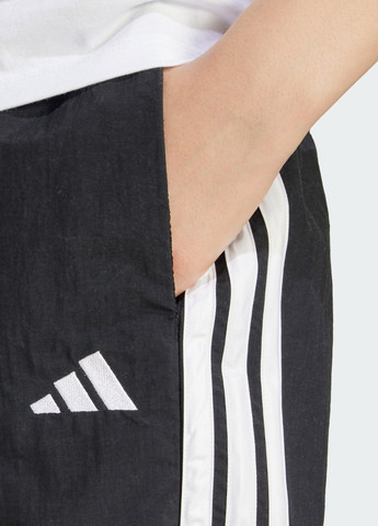 Шорты Essentials 3-Stripes Lifestyle Woven adidas (353690459)