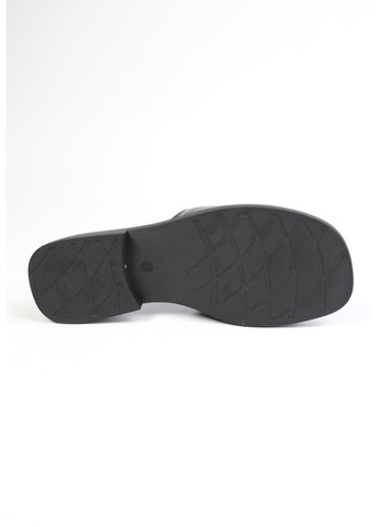 Черные шлепанци Benito