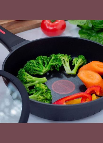 Сковорода MG-1170 24 см з кришкою Magio (339083778)