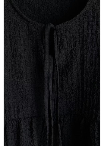 Чорна блуза-топ жіноча, чорна із жатого трикотажу та зав'язками - м H&M