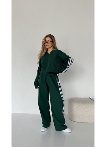 Жіночий спортивний костюм з лампасами No Brand (364550224)