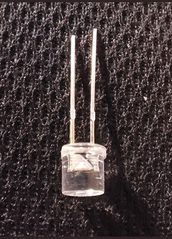 Светодиод белый холодный 5мм (плоская шляпка 120 градусов) 3В Sunlight (301085387)