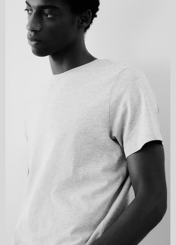 Светло-серая футболка H&M regular fit