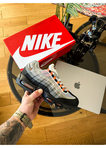 Сірі Осінні кросівки чоловічі nike air max 95 og 'bright mandarin' | найк еір макс 95 сірі No Brand