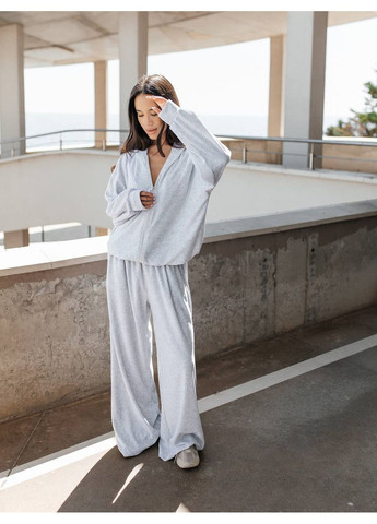 Жіночий костюм вільного крою Avanti (357234774)