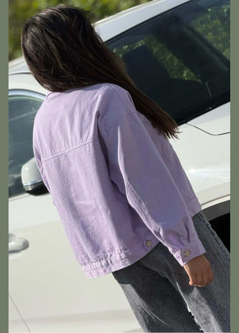 Лавандовый женский джинсовка женская лавандового цвета Let's Shop с орнаментом - демисезонный