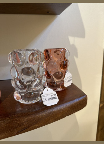 Свічник скляний з об'ємними пухирцями з червоним відтінком висота 12 см Бельгія (30379) J-Line (303354210)