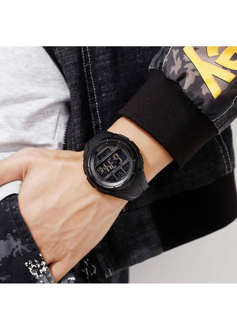 Чоловічий наручний годинник Skmei (371673214)