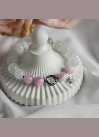 Браслет натуральный камень Кунцит+Кошачий Глаз +вставки черная Шпинель, фур-ра гип-ный сплав d-8мм+- L-18см No Brand браслет (301651281)