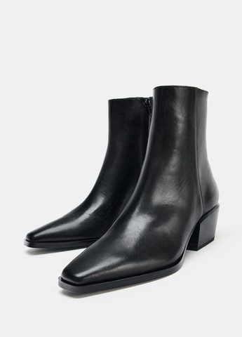 Чорні демісезонна ботильйони Zara