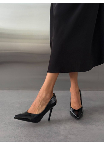Helen Чорні лаковані туфлі нв високому підборі чорний з штучна шкіра, україна — (348142989)