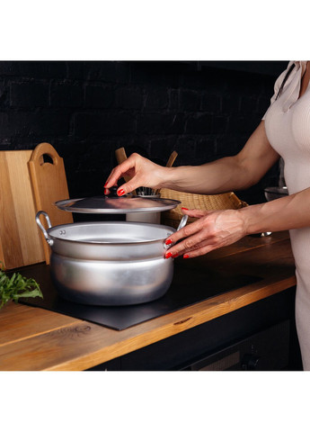 Кастрюля сферическая матовая алюминиевая с крышкой и двумя металлическими ручками 3.4 л Interos (296467998)