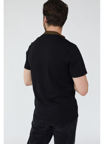 Чорна чоловіча футболка-вишиванка з орнаментом (fm2826) Folk Moda (365860040)