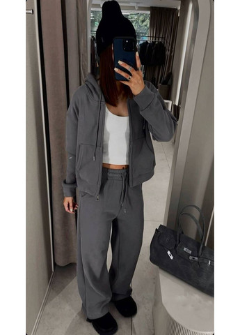 Жіночий спортивний костюм KaraMix (366883861)