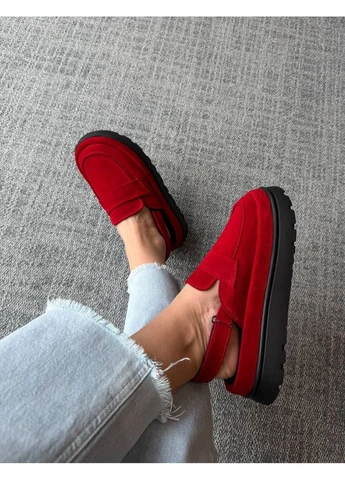 Красные стильные женские клоги No Brand на платформе