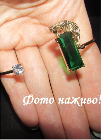 Браслет скоба леопард с изумрудным кристаллом, 4764-3 No Brand (370369248)