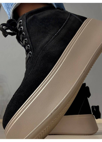 Зимние ботинки женские 280-3 зимние на меху на бежевой подошве замшевые черные Hengji из натуральной замши