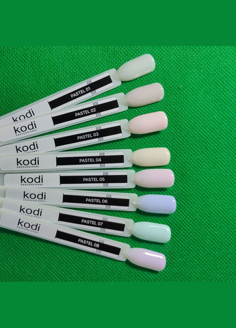 Рожева база для нігтів Kodi Color Rubber Base Gel Pastel 05 Kodi Professional 7 мл (317204599)