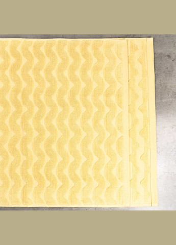 GM Textile махровое банное полотенце жаккардовое волна 70х140см 500г/м2 () желтый производство -