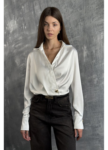 Біла блуза шовкова на запах вкорочена на запах CHICLY