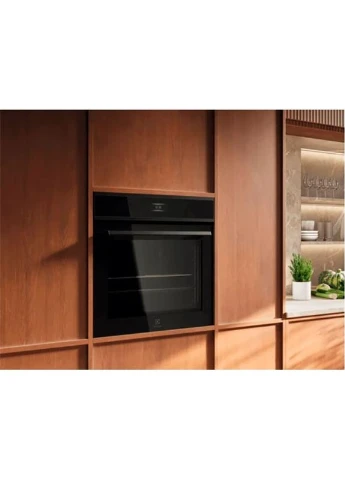Духова шафа MealAssist 700 EOE8P39H Electrolux (392057600)