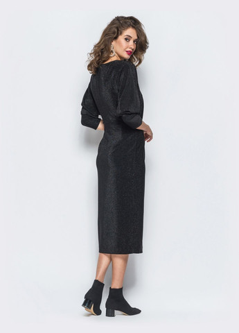 Чорна вечірня сукня з вирізом і рукавами "летюча миша" чорна Dressa однотонна