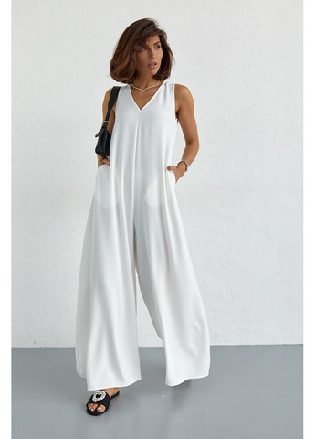 Летний комбинезон свободного фасона - молочный цвет Lurex молочный кэжуал хлопок