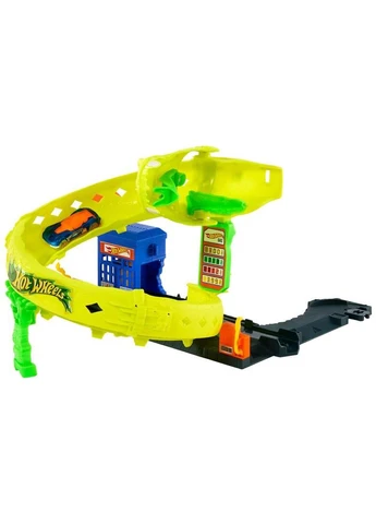 Игровой набор JBM63 "Спиральная атака Змеи", серия "Опасные создания" Hot Wheels Mattel (393544750)