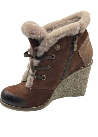 Зимові, верх натуральна шкіра нубук, в середині натуральне хутро цигейка Sherlock Soon (364956440)