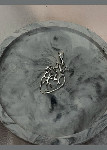 Підвіс, кулон Серце анатомічне срібло 925 проби No Brand (329999380)