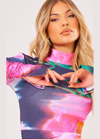 Черное платье PrettyLittleThing