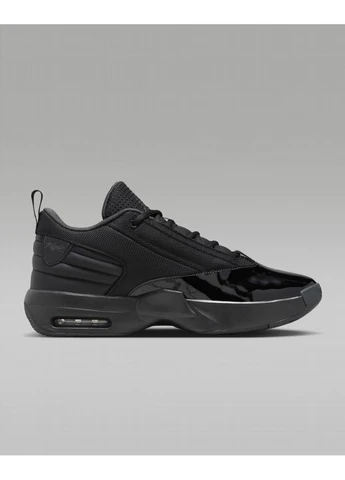 Черные демисезонные кроссовки max aura 6 shoes black fq8298-001 Air Jordan