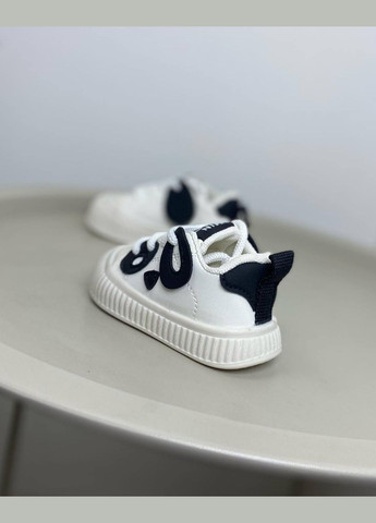 Белые детские кроссовки белые 1089 No Brand