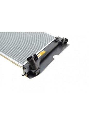 Радіатор охолодження двигуна TOYOTA Avensis 03- (вир-во ) 53397 NRF (366422911)