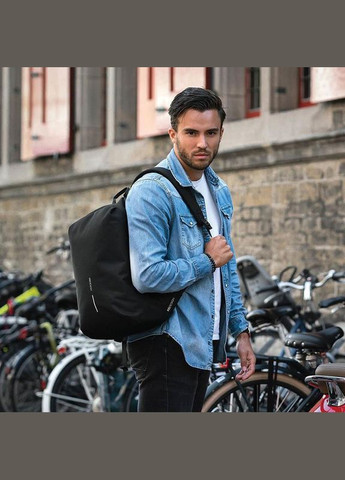 Городской рюкзак Анти-злодей Bobby Soft Black (P705.791) XD Design (322206942)