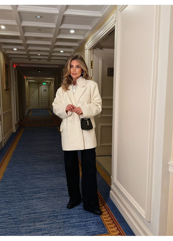 Молочное зимнее Женское полупальто с карманами MEXICO БУКЛЕ (mil601) milirud