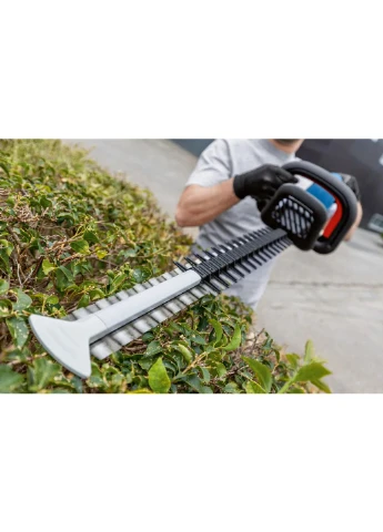 Акумуляторний кущоріз Professional GHE 18V-60, 18В, крок різу 23мм, вага 2.3кг, без акумулятора та зарядного пристрою. Bosch (381189054)